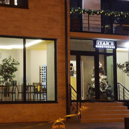 Ivan'S Guesthouse Paracin Bagian luar foto